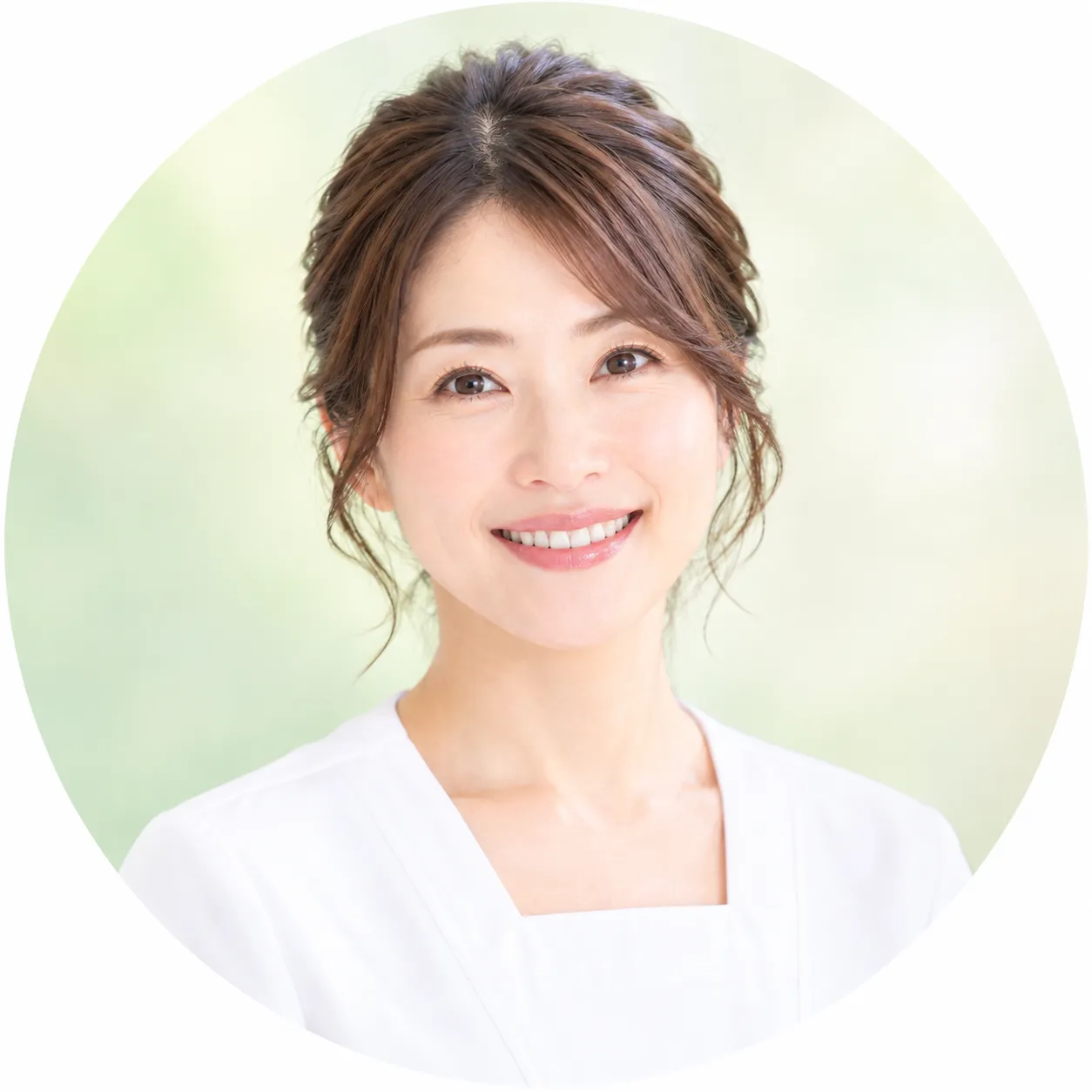 セラピストの顔写真 仰木めぐみ